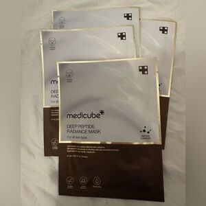 4 medicube face masks